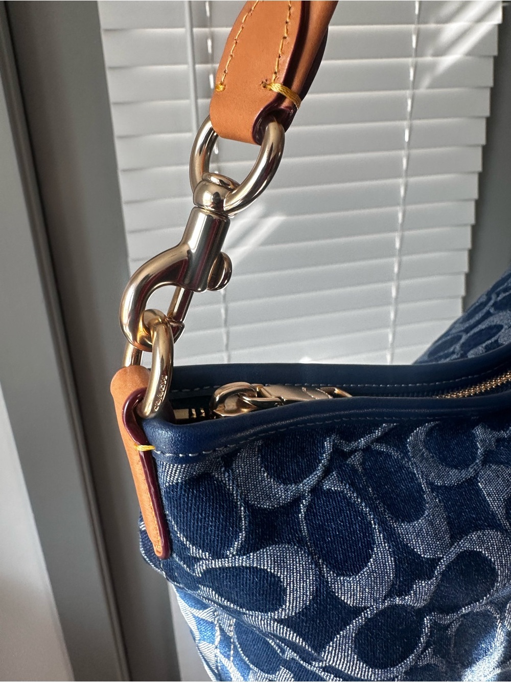 COACH | 2025 Signature Denim Laurel - Picture 4 of 13